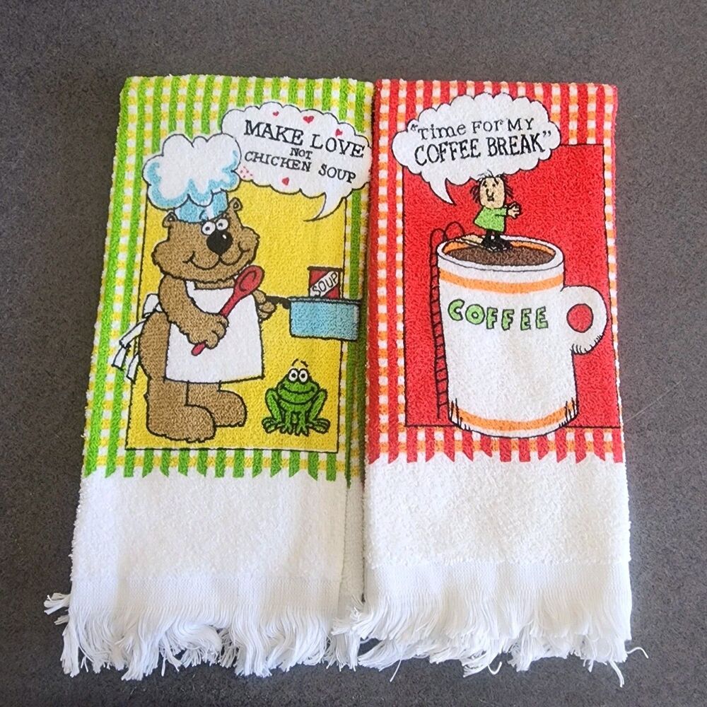Vintage Novelty Kitchen Dish Towels Lot of 2 Bear Frog Coffee Break Fringe